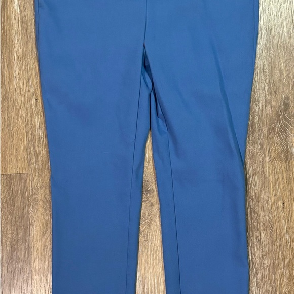 Loft Sutton Skinny Pants High Seas Size 4. New Without Tags - Picture 9 of 9